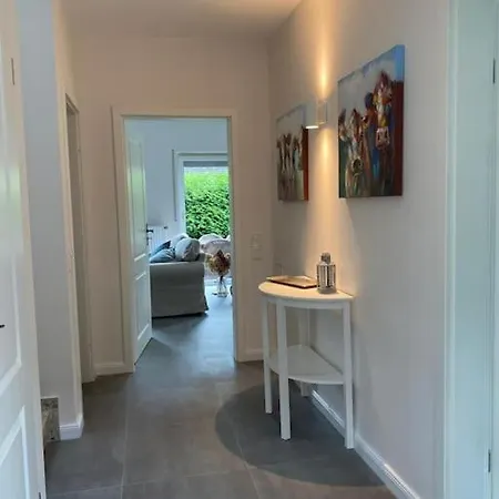 Semesterbostad Haus Bordum